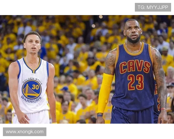 《NBA最新动态：詹姆斯伤情更新库里破纪录助勇士再创辉煌》